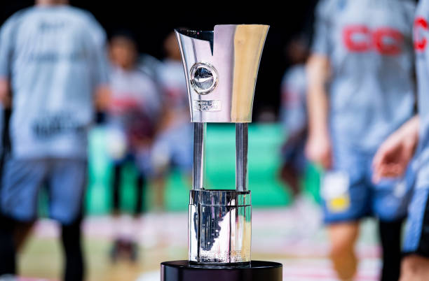 供了更多津 供了更多津